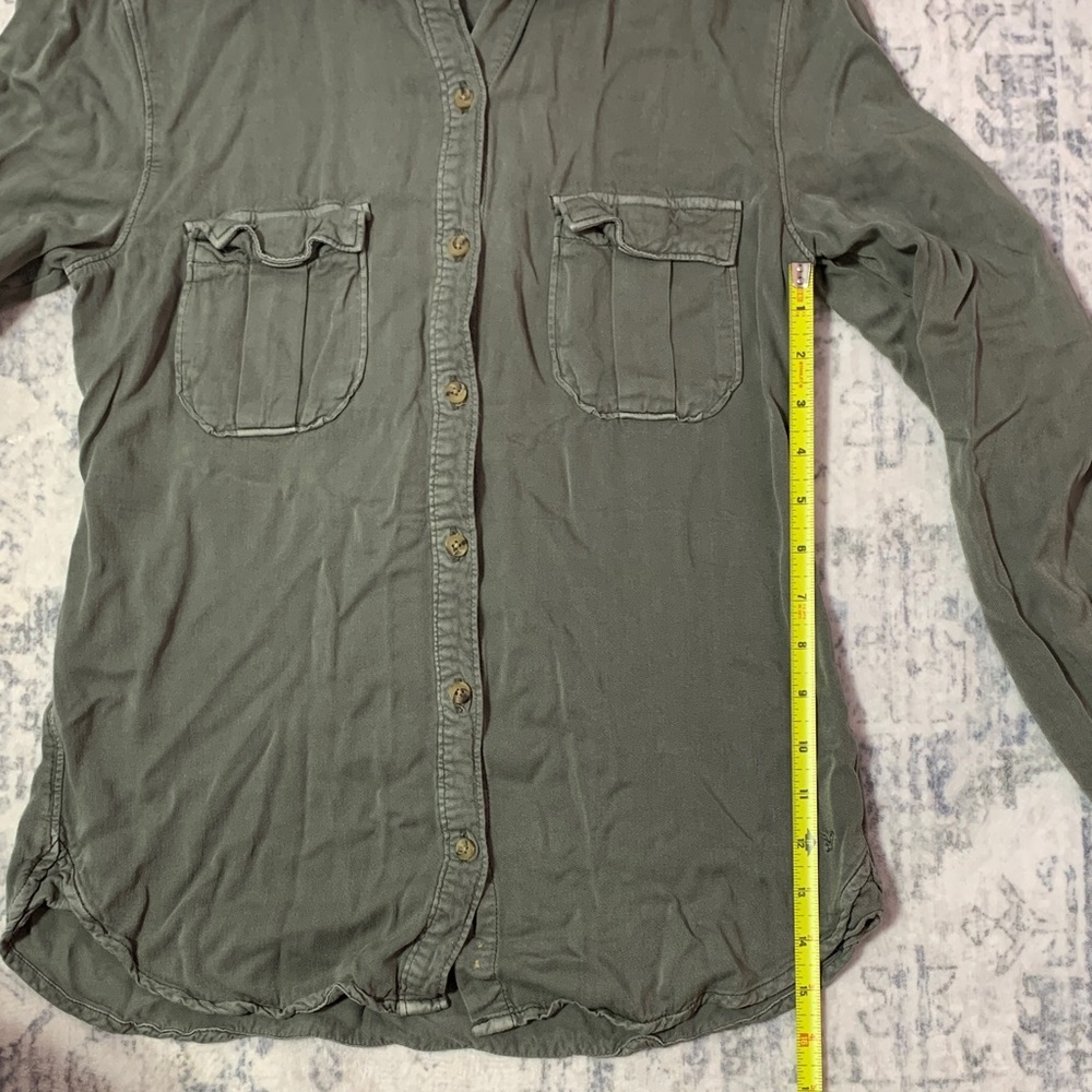 American Eagle Top - Picture 7 of 8